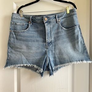 Women's Light Blue Denim Cutoff Shorts Good American Bombshell Shorts
